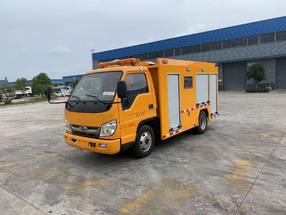 福田小卡3救險(xiǎn)車(chē)
