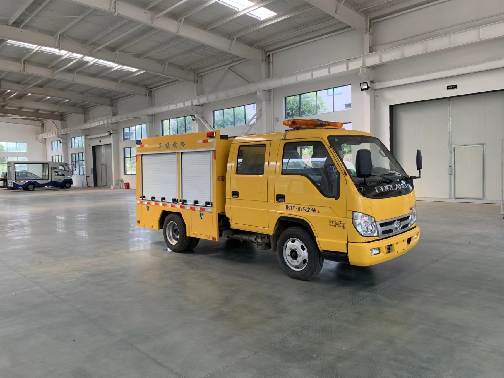 福田小卡3雙排救險(xiǎn)車(chē)