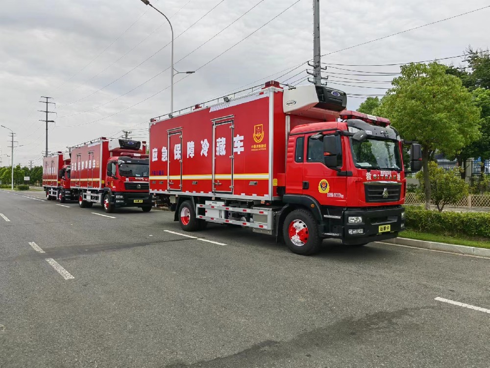 汕德卡冷藏車