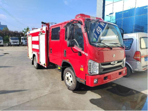 福田2.5噸水罐消防車