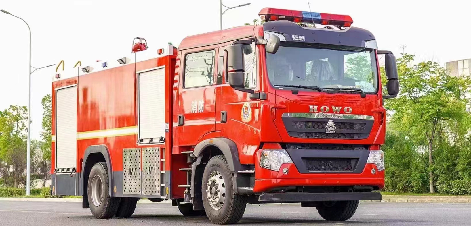 豪沃8噸泡沫消防車