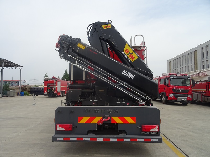 CLW5200TXFJY100/S型搶險救援消防車