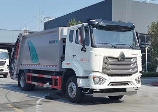 重汽18方壓縮垃圾車